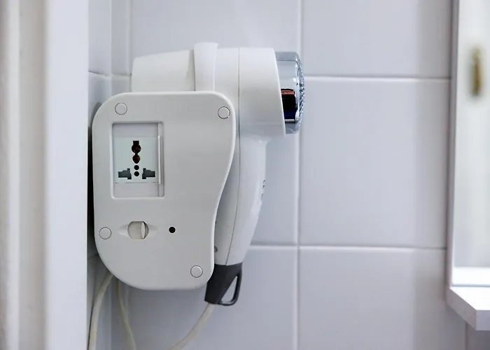 Clavdia Mini Flat Rom